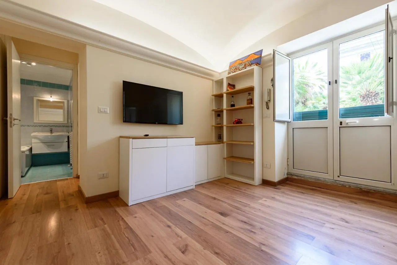 Via Annibale Caccavello 10 - Piano Terra Apartment Naples 0*,