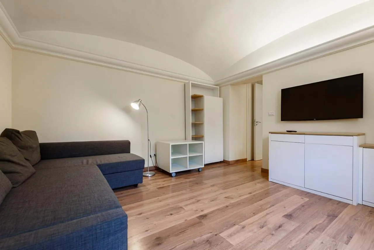 Via Annibale Caccavello 10 - Piano Terra Apartment Naples